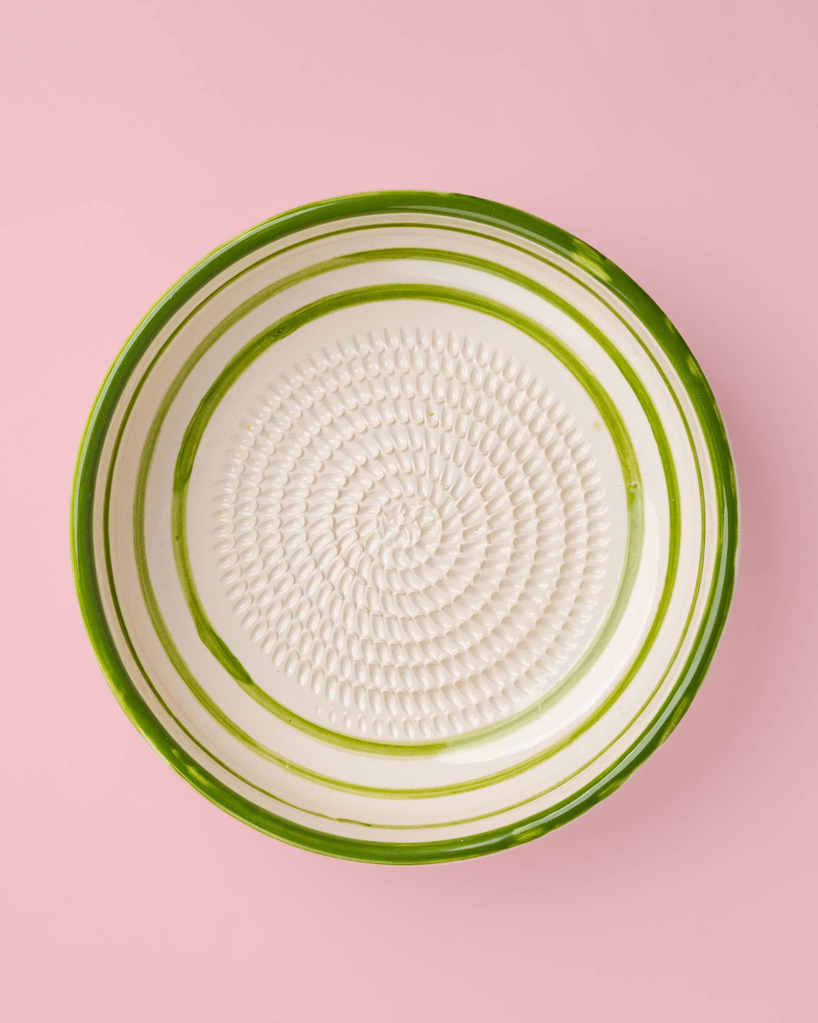 Spaans keramisch raspbord groot 19 cm - Olijfgroen (met doosje)