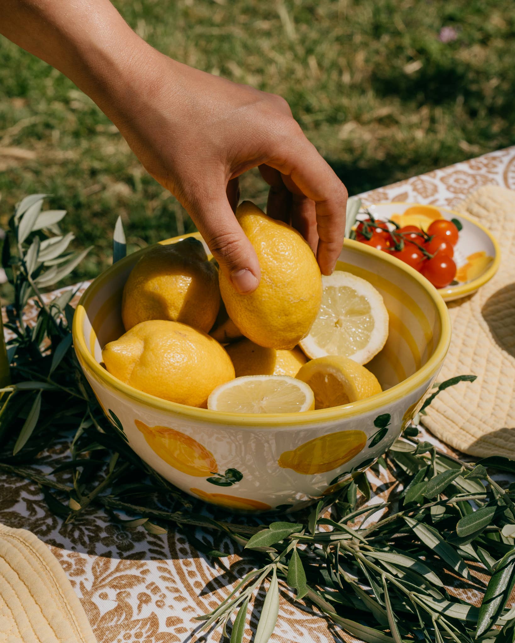 Spaanse serveerschaal Limone keramiek 1,5 liter