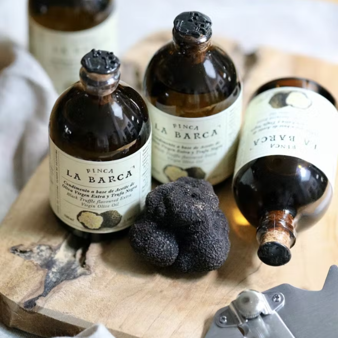 Truffelolie met zwarte truffel – Extra vierge olijfolie 100 ml